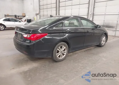 2013 Hyundai Sonata Gls z USA, uszkodzony, nr VIN 5NPEB4AC9DH543940
